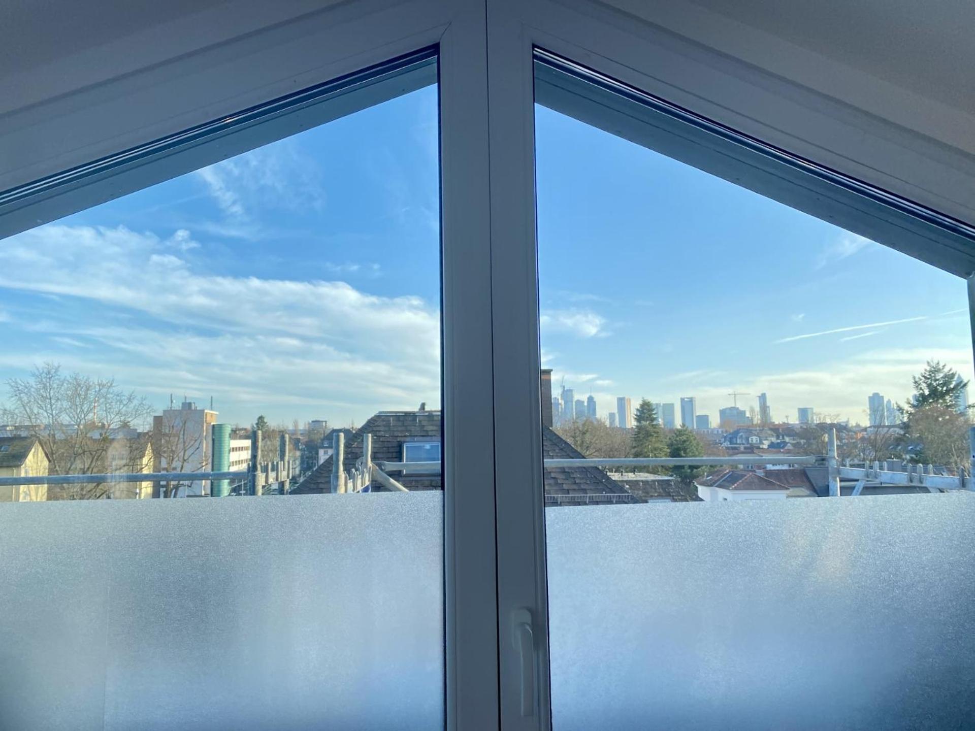 Schoenes Erwachen Im Frankfurter Penthouse Frankfurt am Main Bagian luar foto