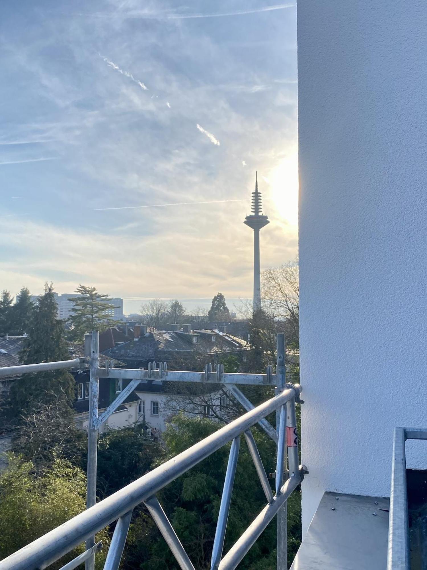 Schoenes Erwachen Im Frankfurter Penthouse Frankfurt am Main Bagian luar foto